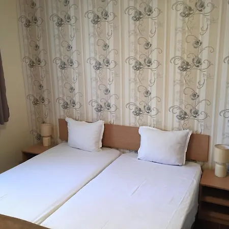 Guest house Afrodita 2*