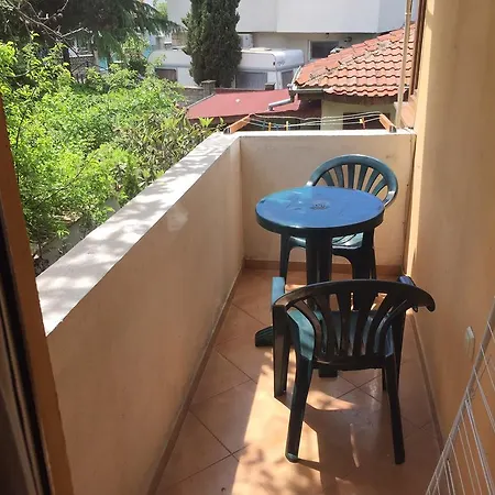 Guest house Afrodita 2*
